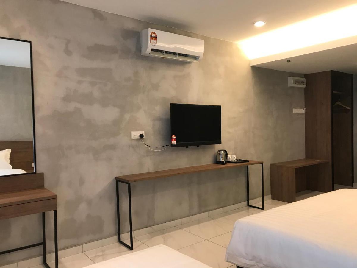 Dandelion Inn Симпанг Пулай Екстериор снимка