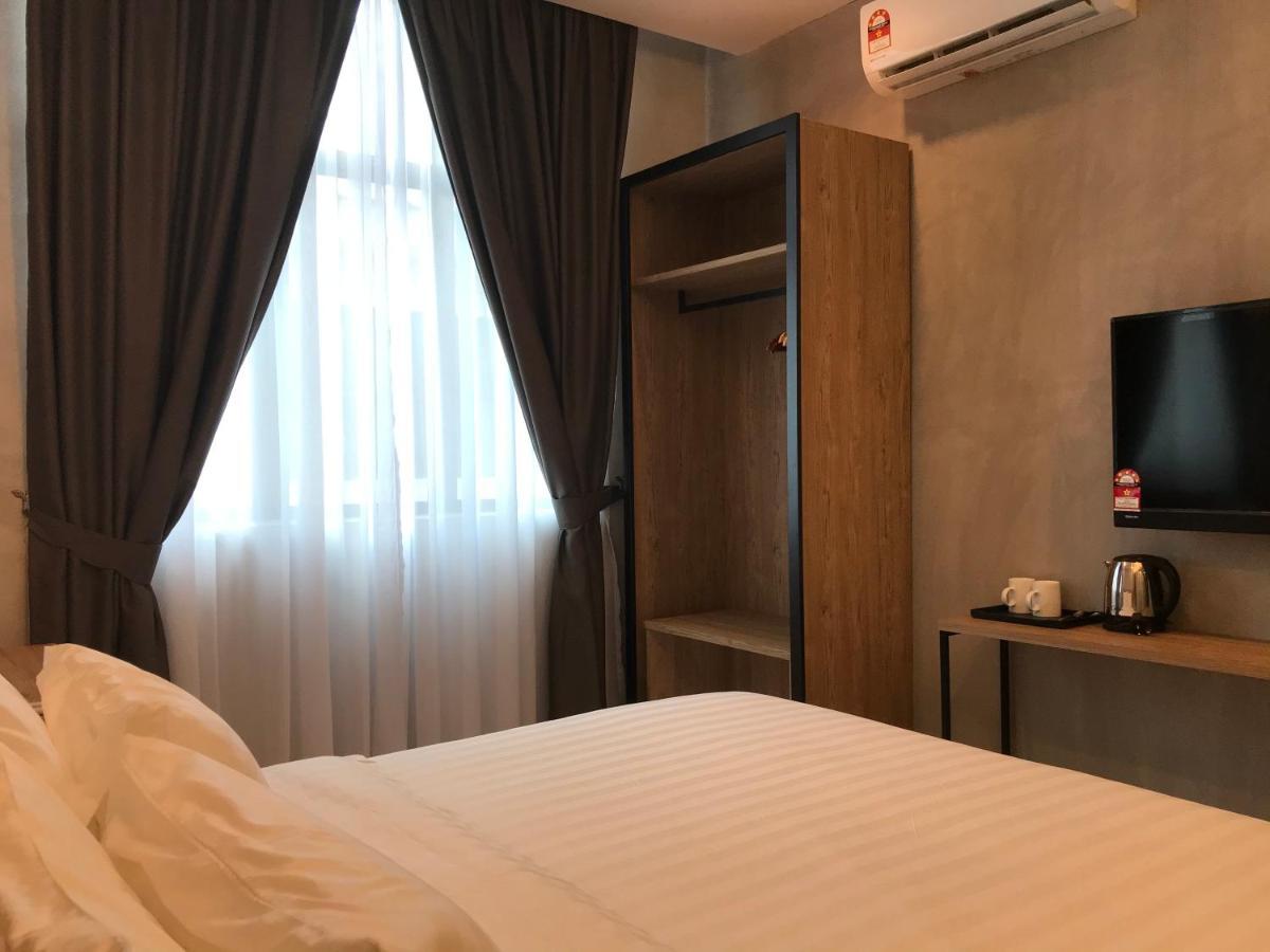 Dandelion Inn Симпанг Пулай Екстериор снимка