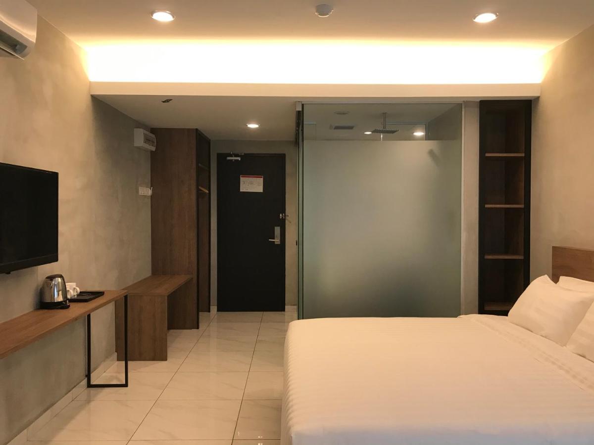 Dandelion Inn Симпанг Пулай Екстериор снимка