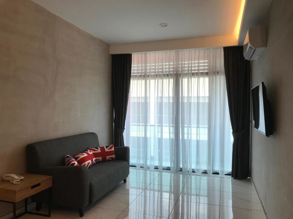 Dandelion Inn Симпанг Пулай Екстериор снимка